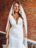 Lace Waltz Veil