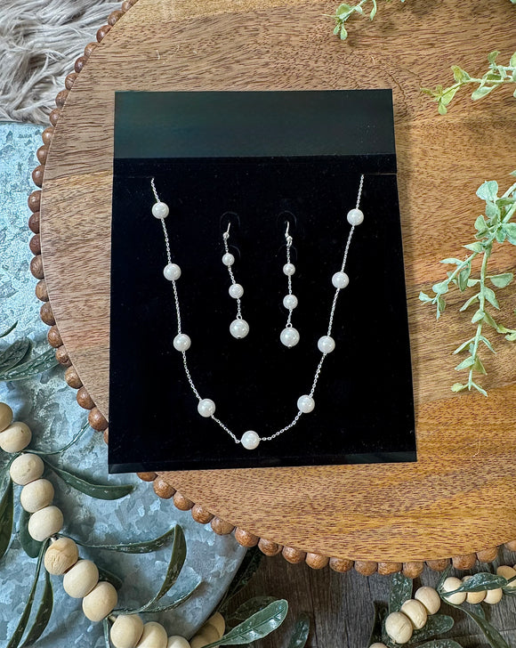 Dangle Pearl Earrings & Necklace Set