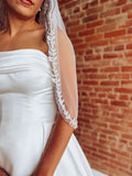 Leafy Pearl Trim Finger Tip Veil